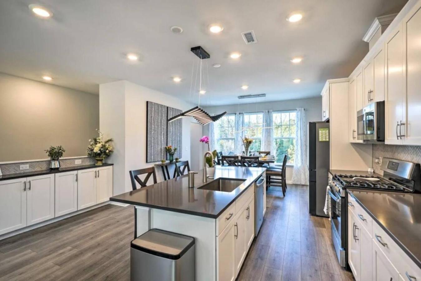The Villas Buckingham 10 Mins To Rdu Airport Duke Downtown Durham Exterior foto