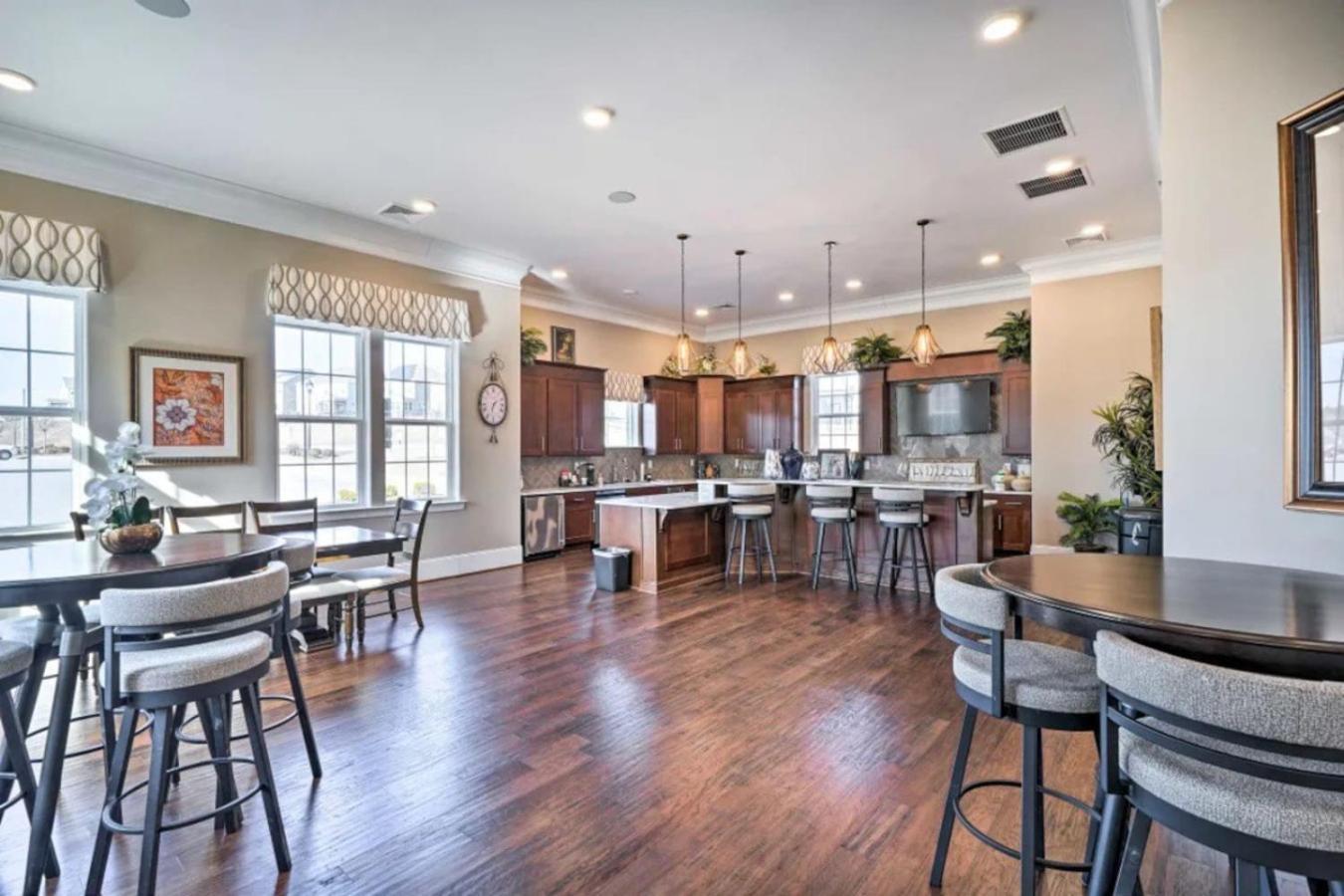 The Villas Buckingham 10 Mins To Rdu Airport Duke Downtown Durham Exterior foto