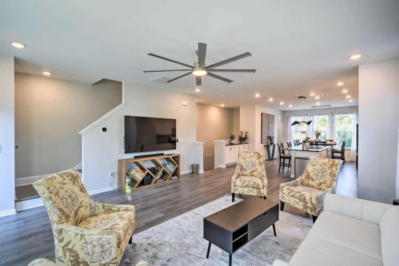 The Villas Buckingham 10 Mins To Rdu Airport Duke Downtown Durham Exterior foto