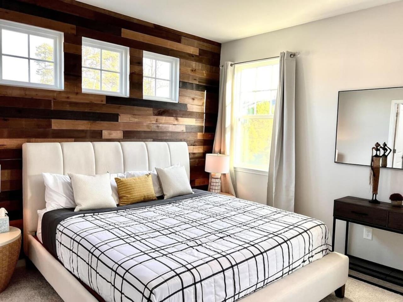 The Villas Buckingham 10 Mins To Rdu Airport Duke Downtown Durham Exterior foto