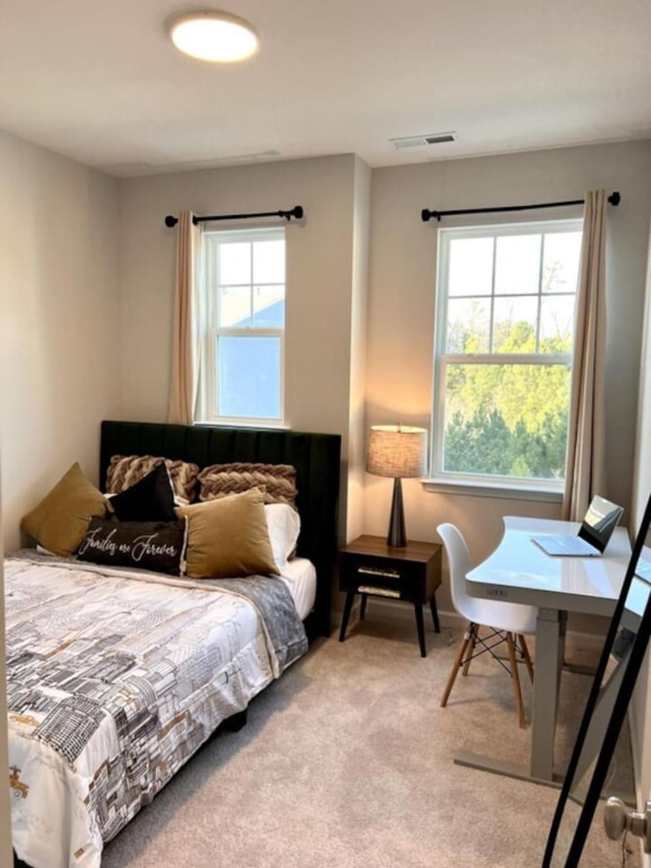 The Villas Buckingham 10 Mins To Rdu Airport Duke Downtown Durham Exterior foto
